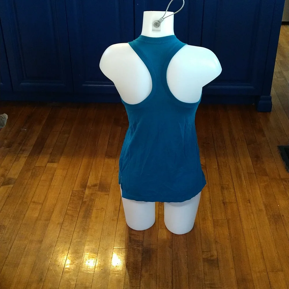 Size xs blue Nikes workout athletic top - Picture 8 of 16